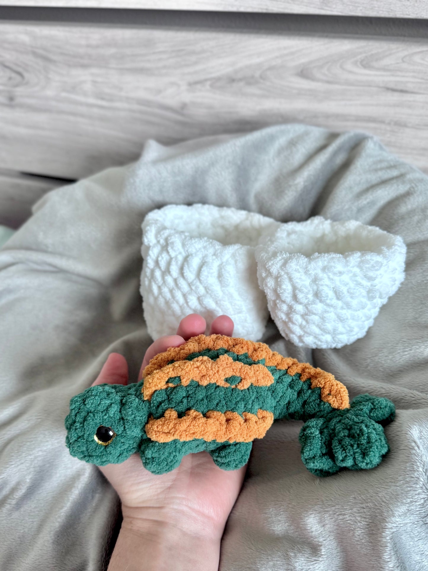 Made to Order - Hatching Dinos