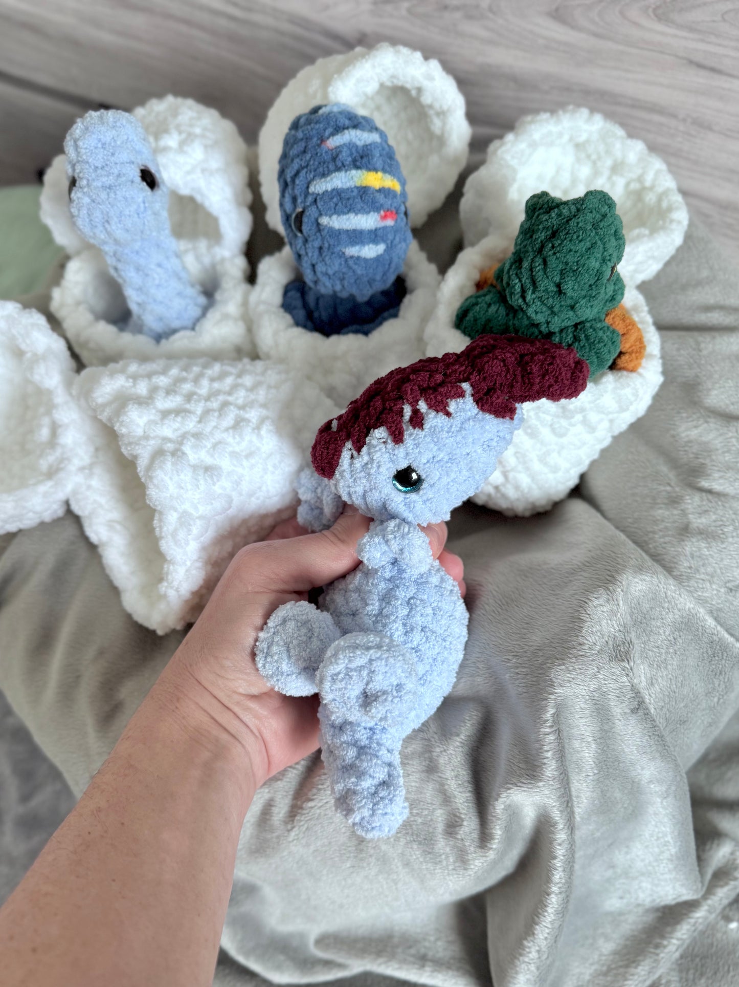 Made to Order - Hatching Dinos