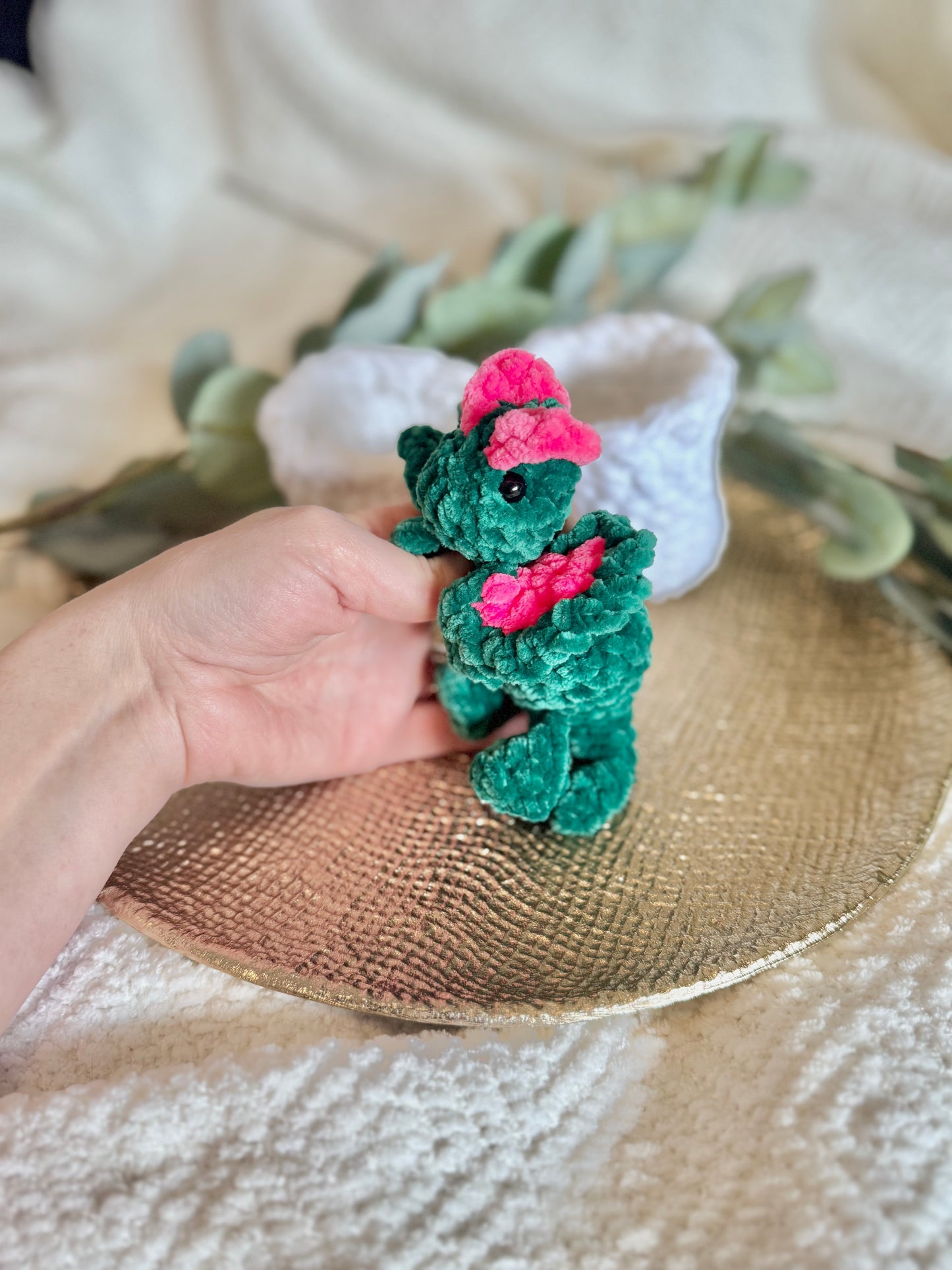 Made to Order - Hatching Dinos